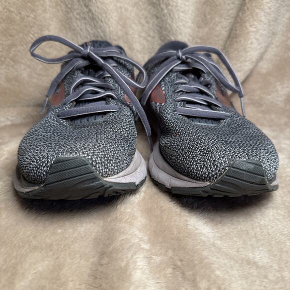 Brooks Adrenaline GTS 21 Gray Running Athletic Shoes Sneakers Women's Size 9.5 B - Picture 2 of 8